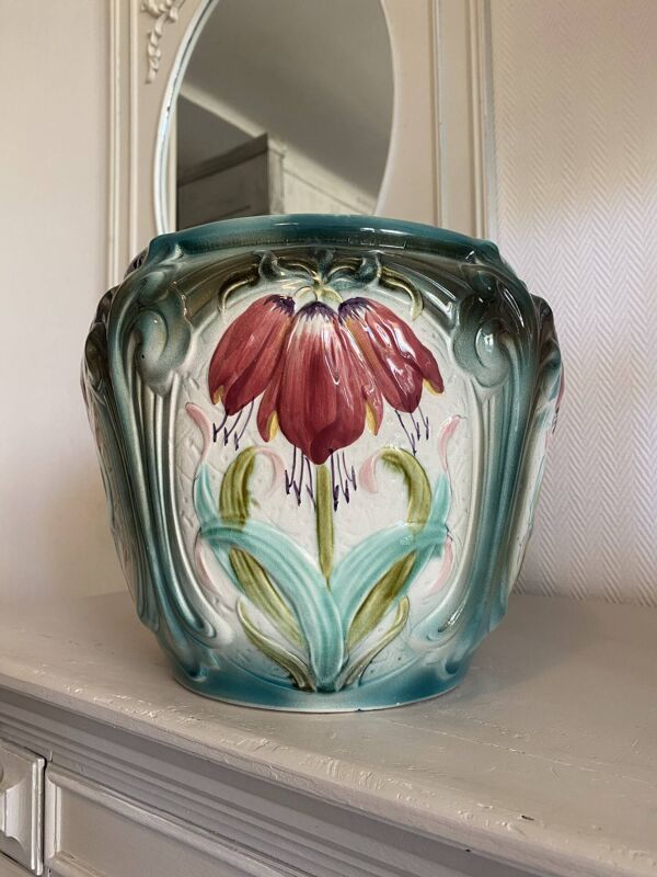 Grand cache-pot ancien en barbotine art nouveau