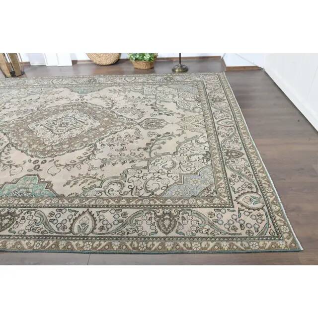 1970s Vintage Persian Handmade Wool Cotton Pink Area Rug 286x380