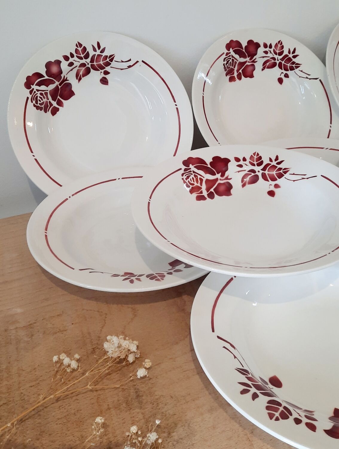 Hollow plates saint Amandoise