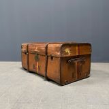 Antique brown travel case with wooden slides from the early 1900s