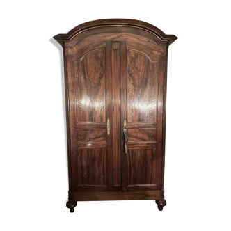Mahogany cabinet with gendarme hat