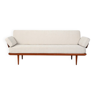 “Minerva” teak sofa with armrestsby France & Søn