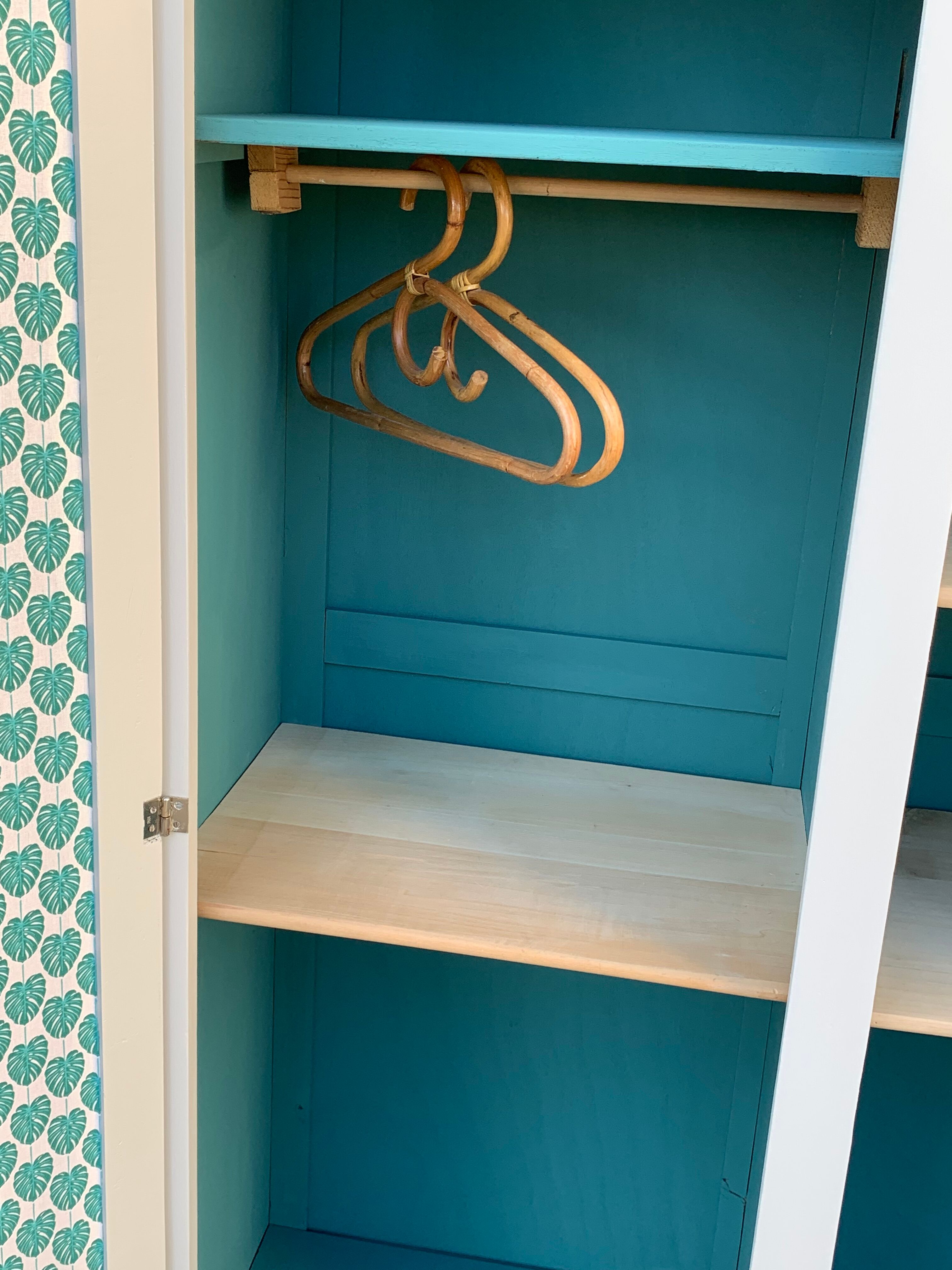 Asymmetrical Parisian wardrobe 1940