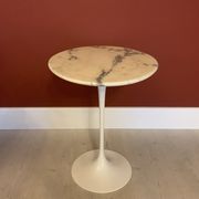 Eero Saarinen marble side table for Knoll International 1970s