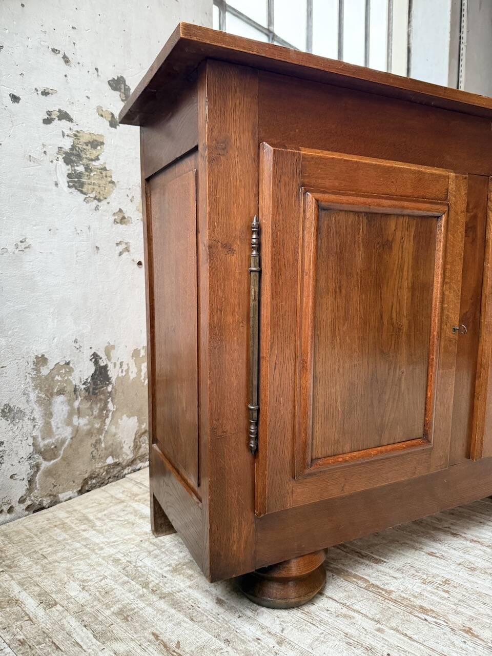 Dudouyt oak furniture 1940