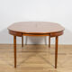 Table à manger en teck des années 50 et chaises par Hans Olsen pour Frem Røjle, Danemark, années 1960, ensemble de 5.
