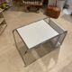 Table d'appoint porte-revues