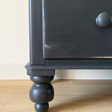 English chest of drawers