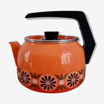 Enamelled vintage kettle