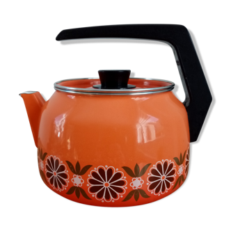 Enamelled vintage kettle