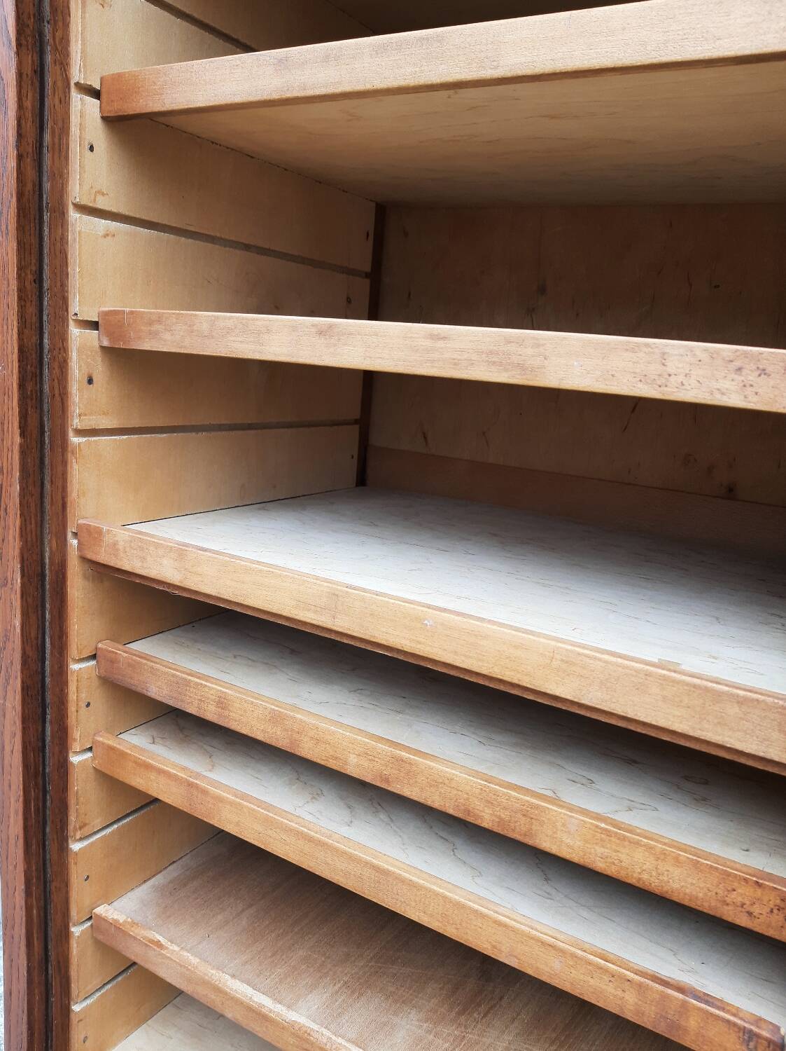 “Star Paris” curtain folder