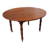 Round oval table with solid cherry leaves, 19th century