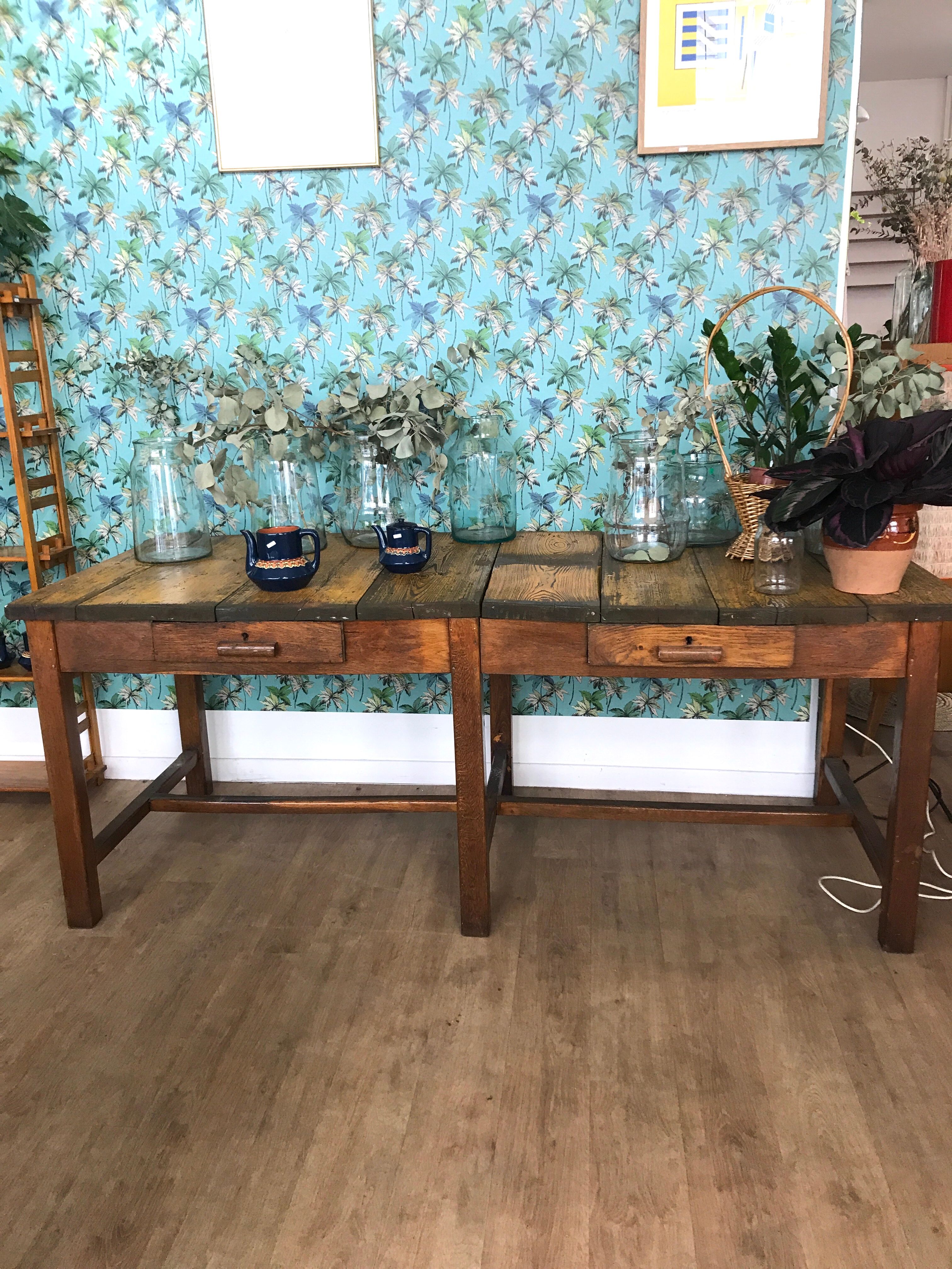 Farm table 2 drawers