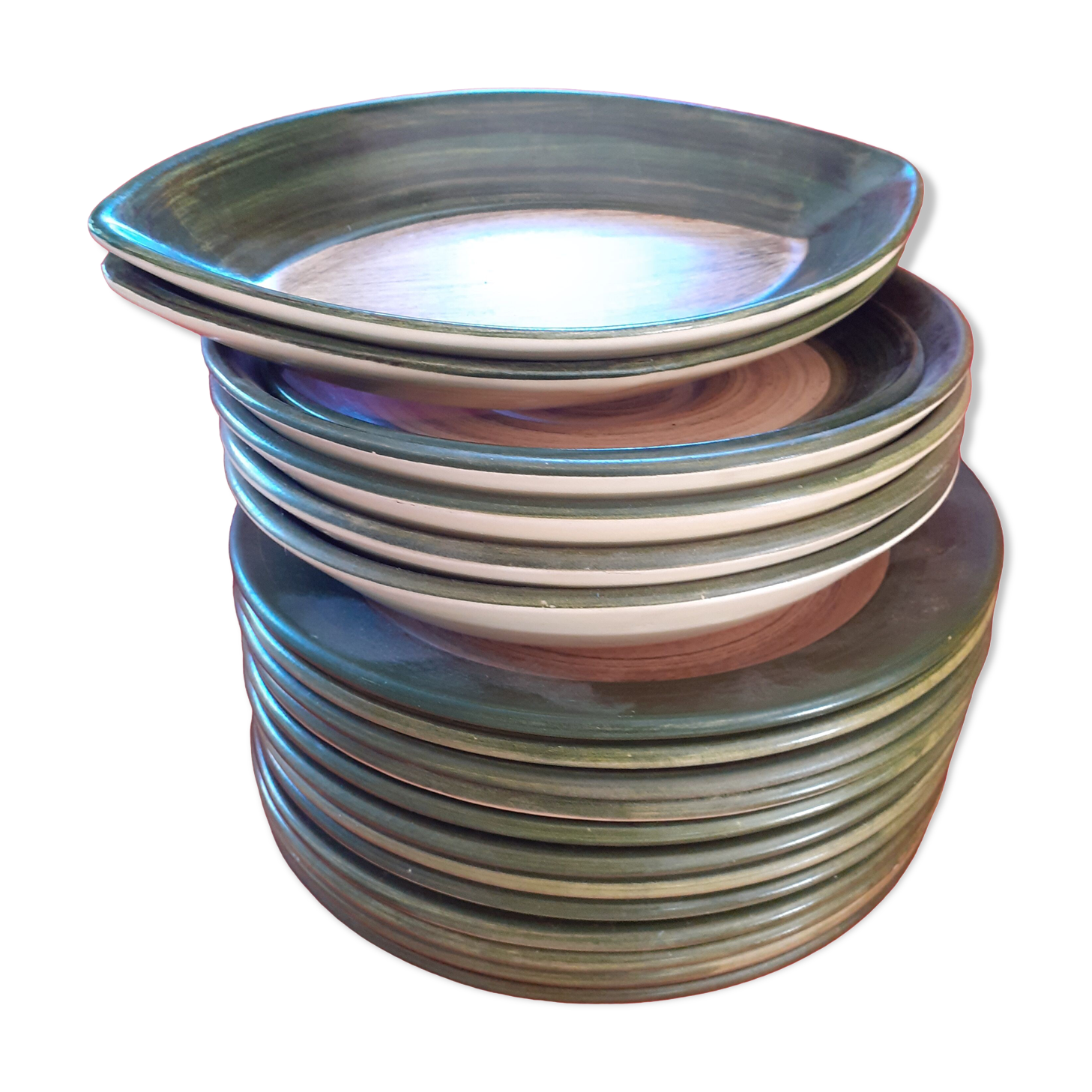 Lot of plates st clément des annèes 6012 plates + 4 creuses + 2 raviers.