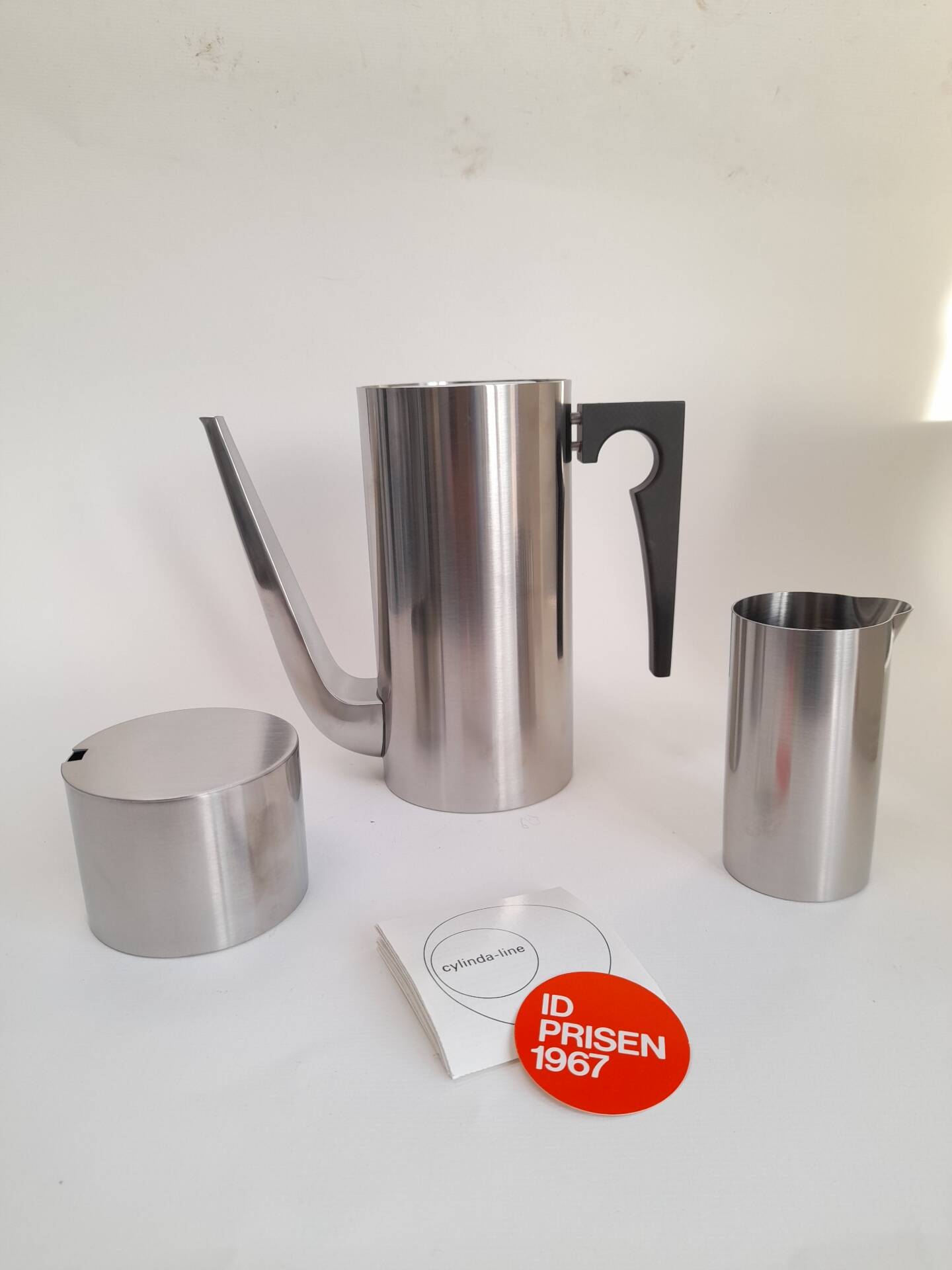 Cylinda coffee pot by Arne Jacobsen for Stelton