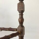 Old Provençal-style mulched tripod stool