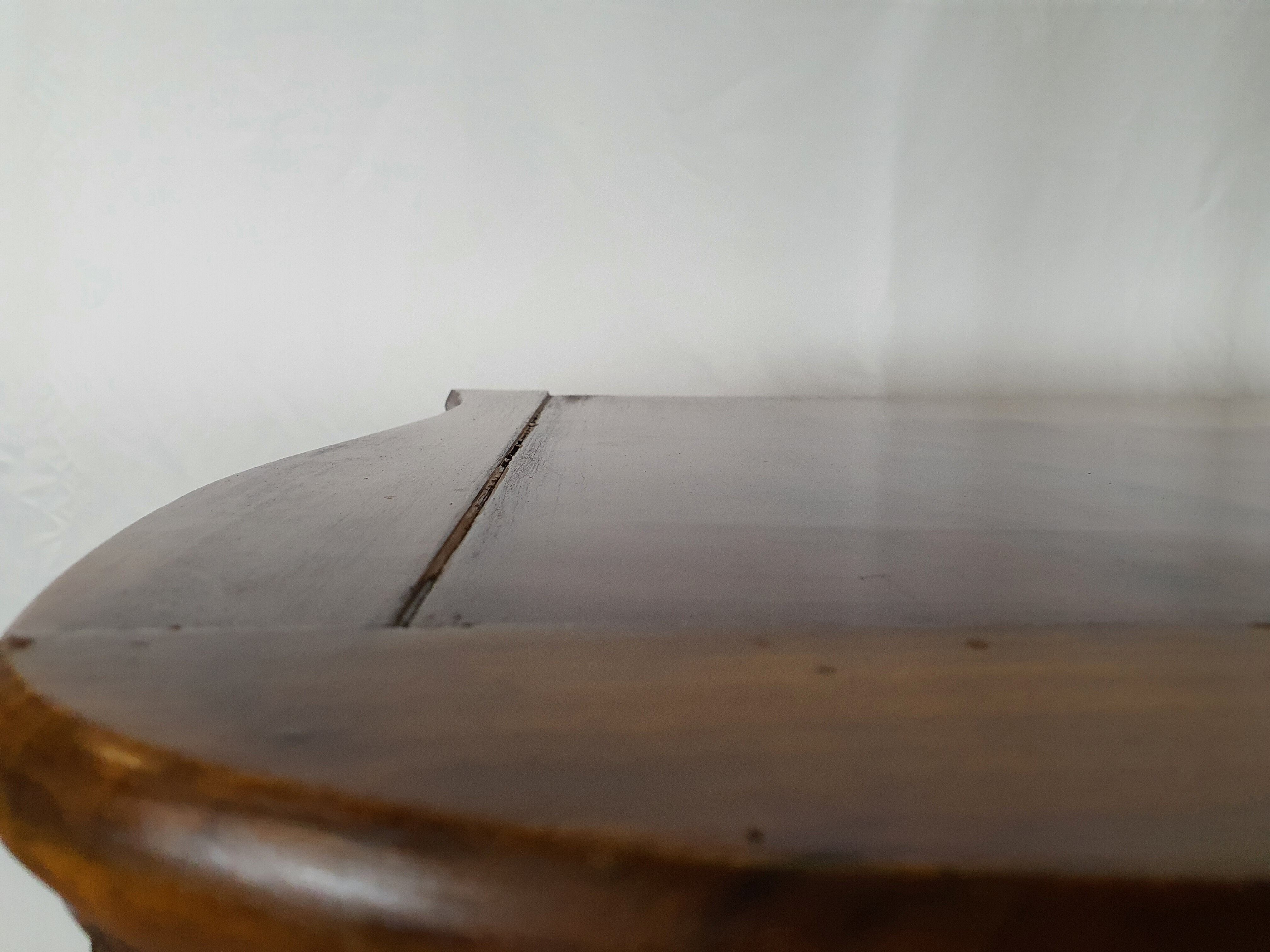 Art Decò Sideboard in Walnut