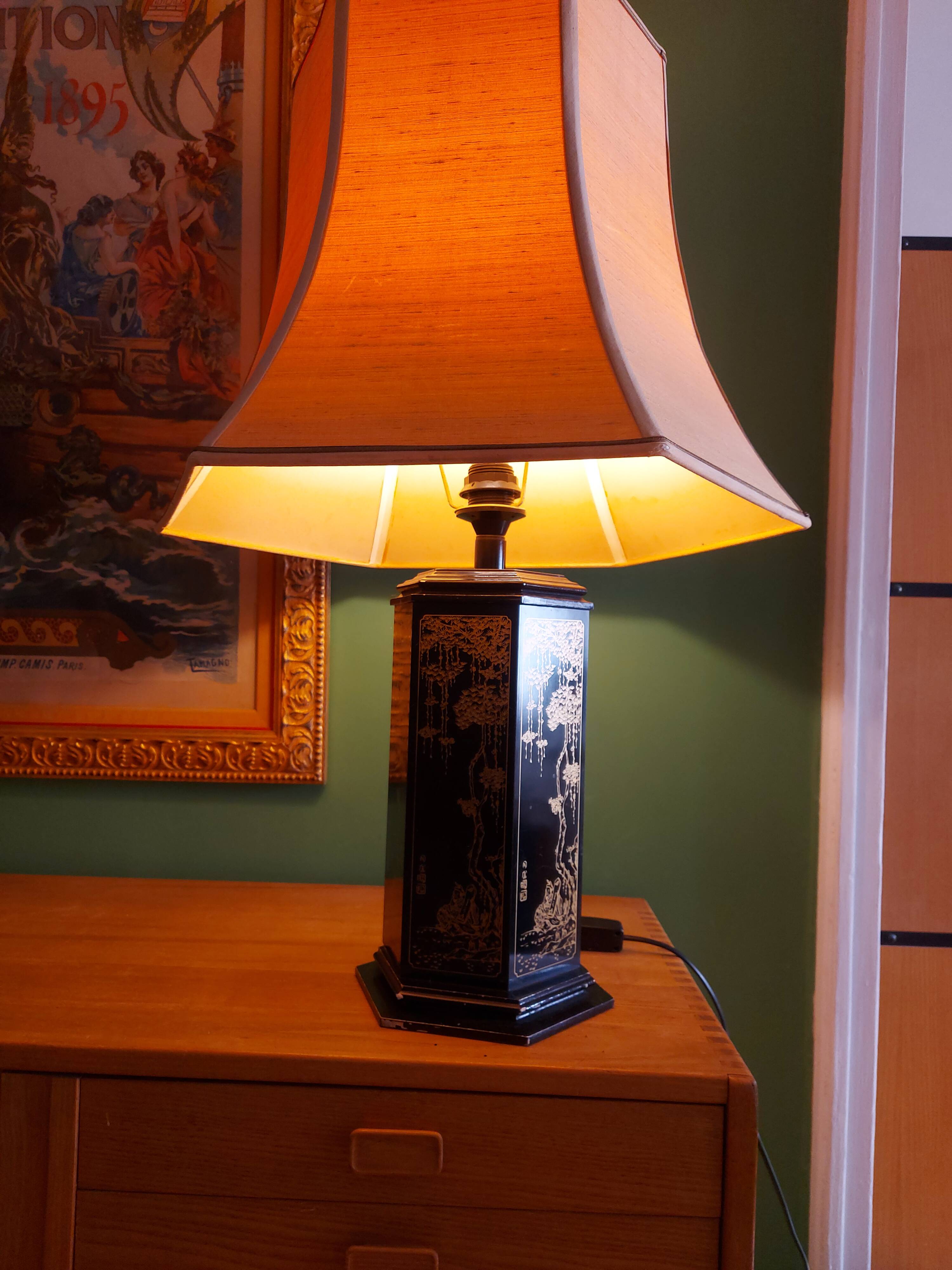 Lampe pagode , abat jour soie