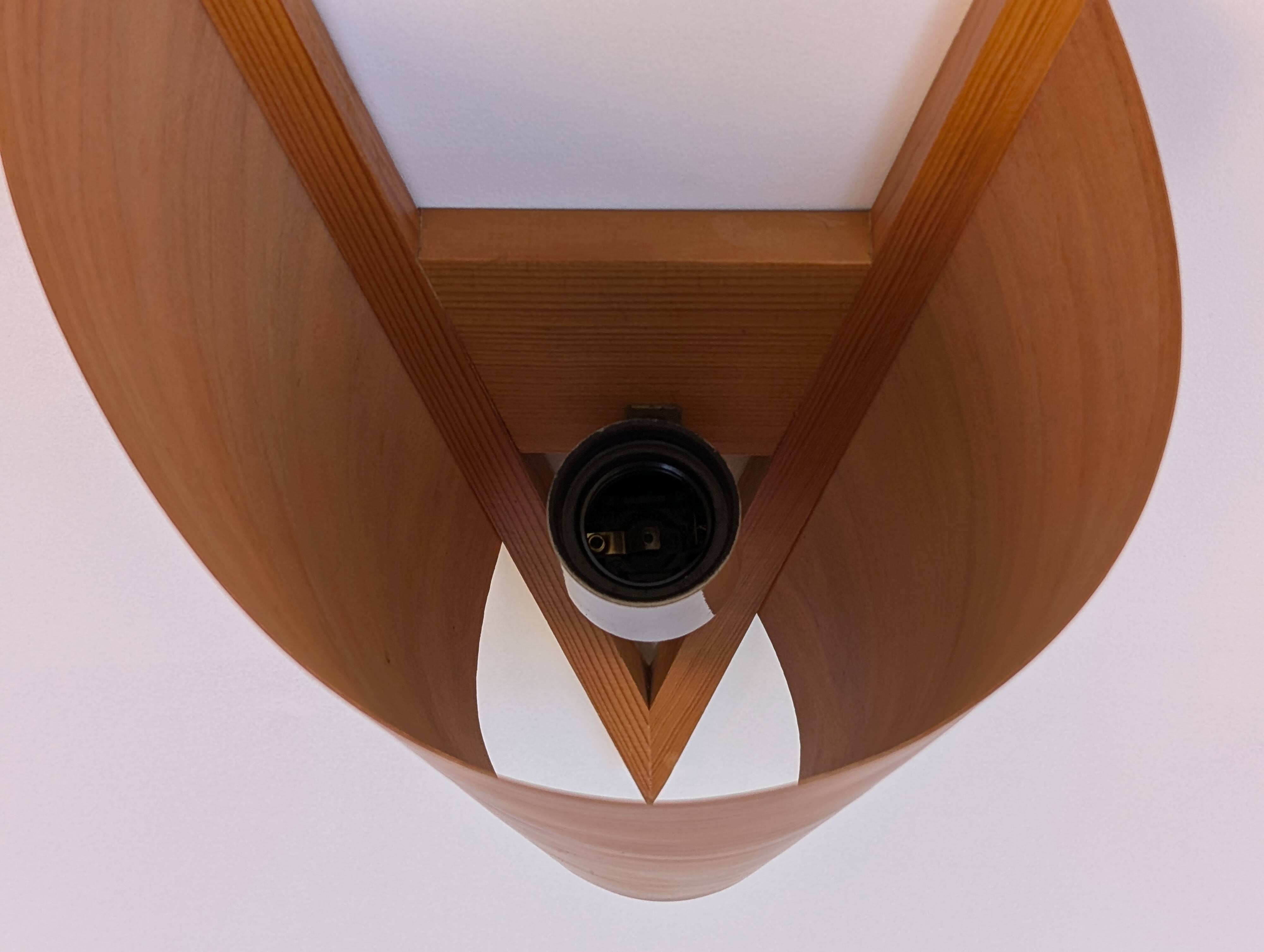 Wooden wall light
