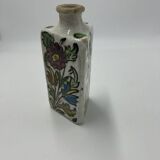 Iznik bottle, siliceous ceramic, floral decoration, Persia, 19th century