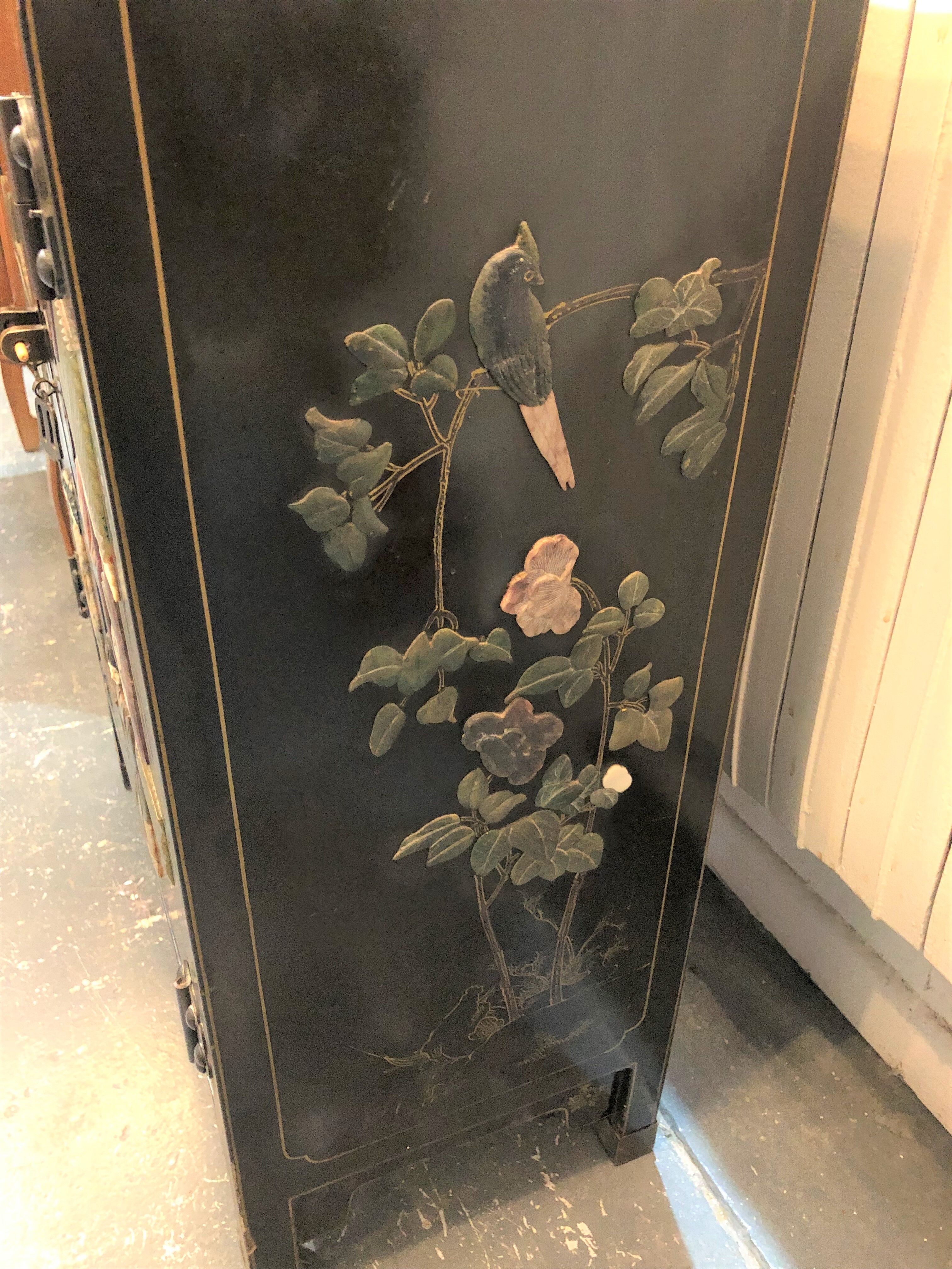 Old Chinese black lacquered furniture decorated with hard stones / cabinet