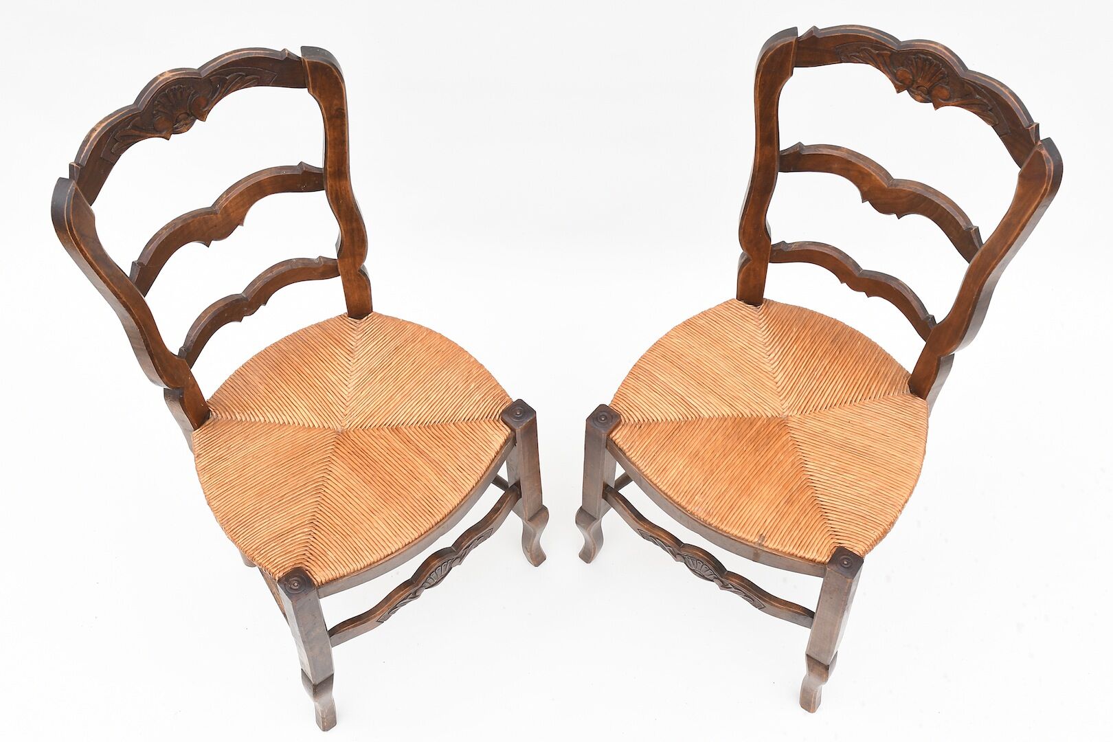 Suite of 4 mulched chairs