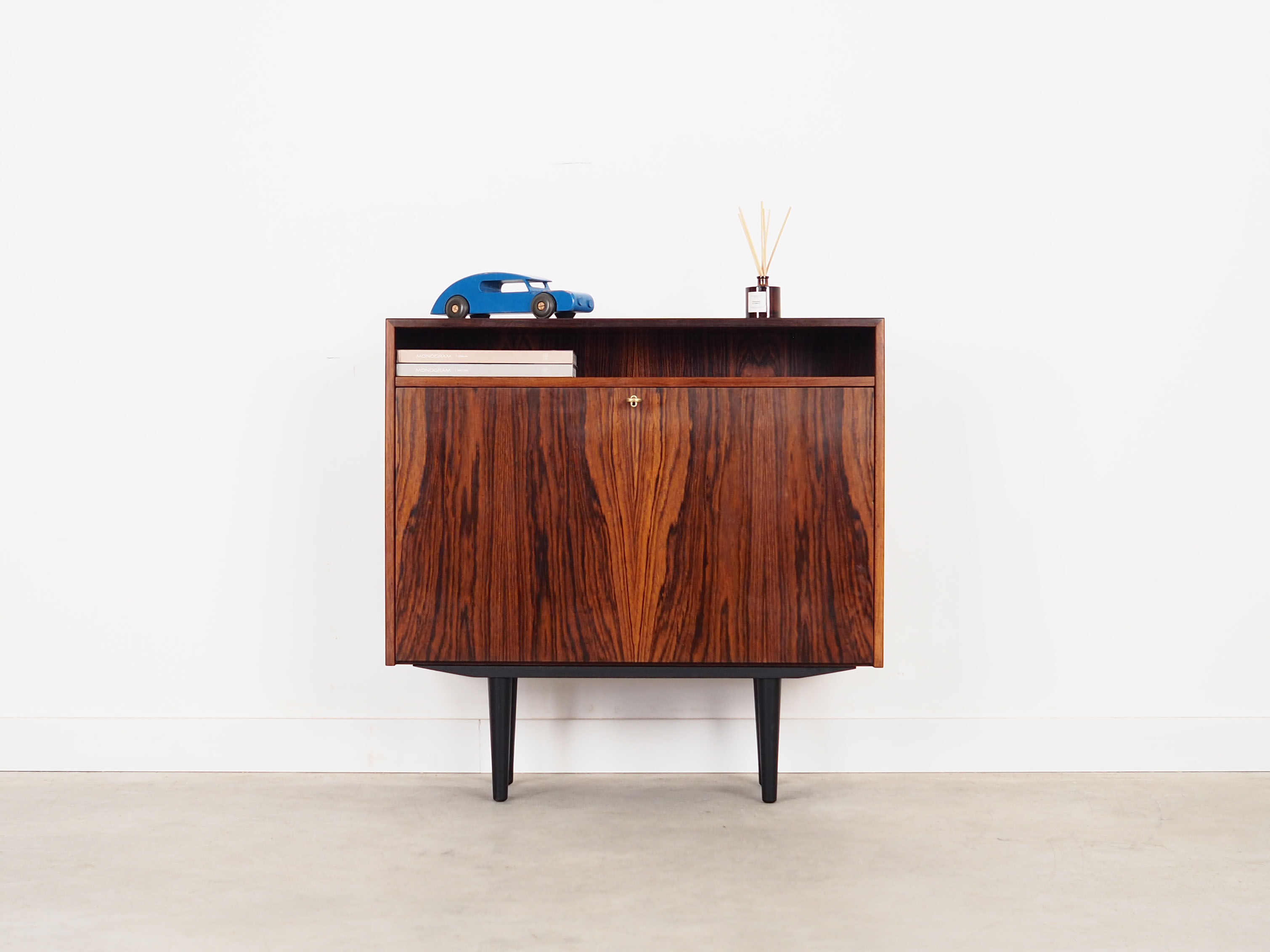 Rosewood cabinet, Danish design, 1970s, production: Horsens Møbelfabrik