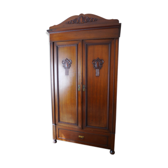 Beautiful 1910 Art Deco mahogany cabinet