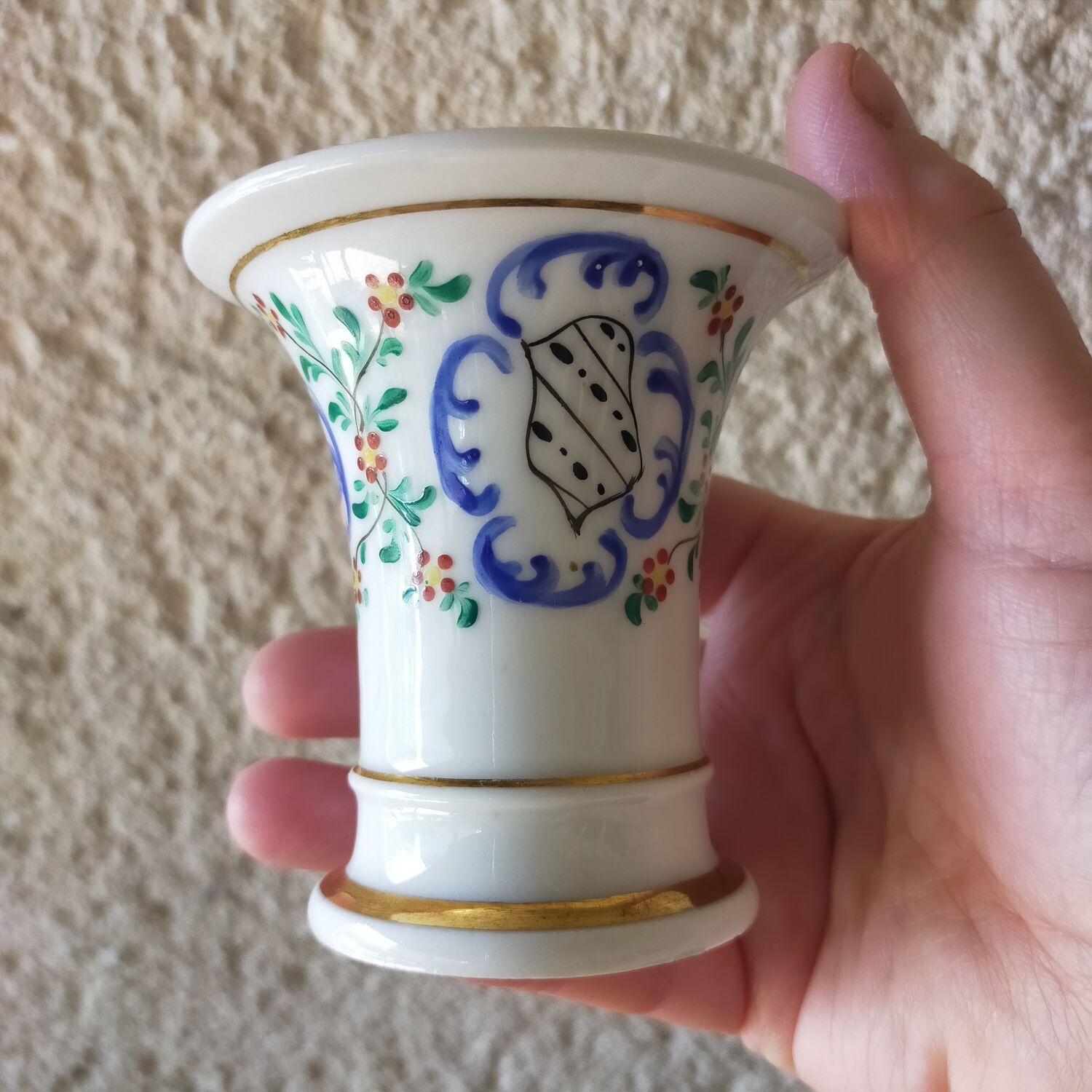 Porcelain vase nineteenth