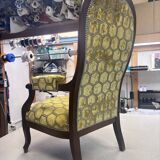 Voltaire armchair with a rack mechanism