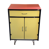 Vintage rockabilly low buffet in formica eiffel structure.