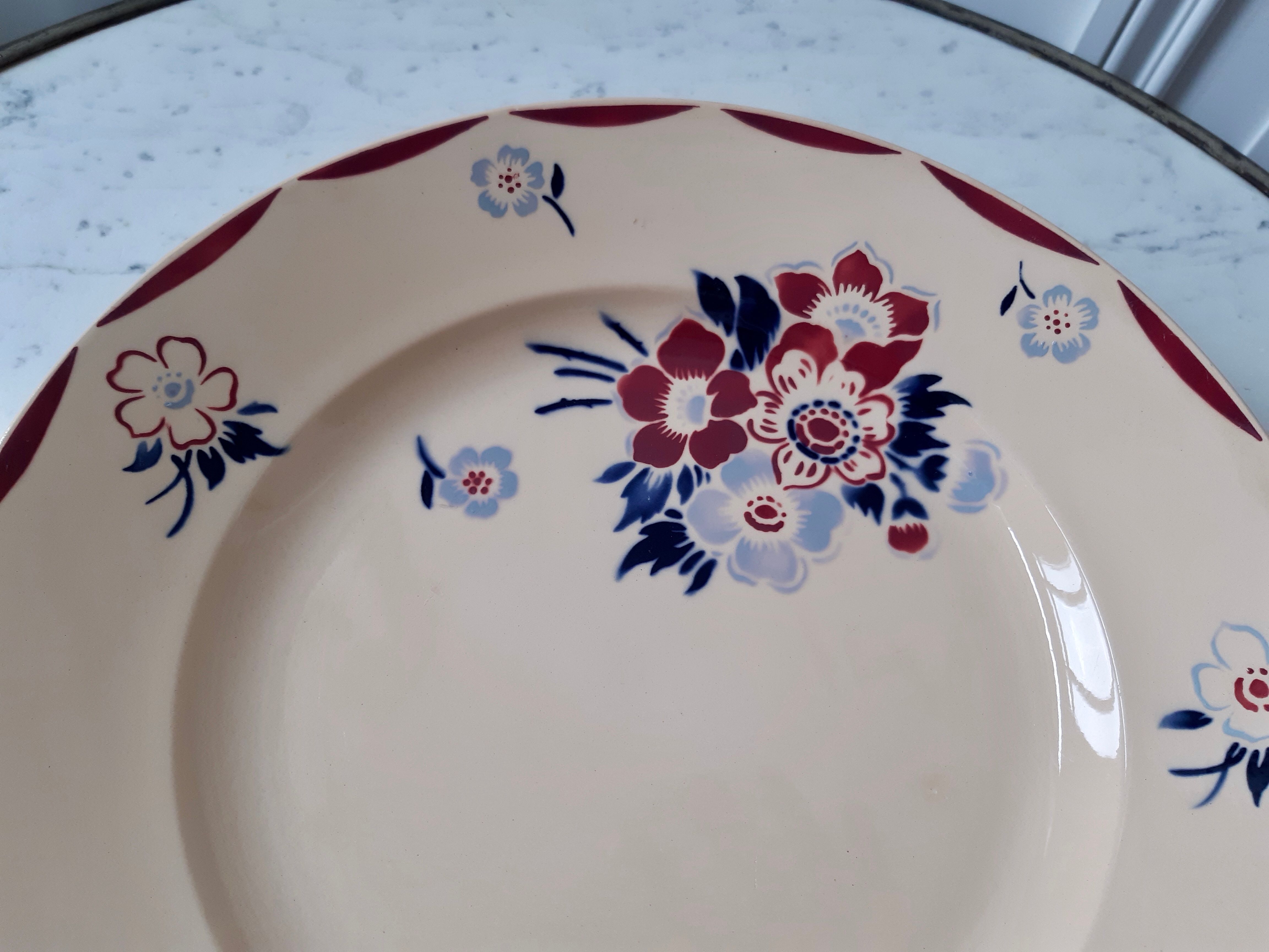 Lunéville model Evreux 1940s dish