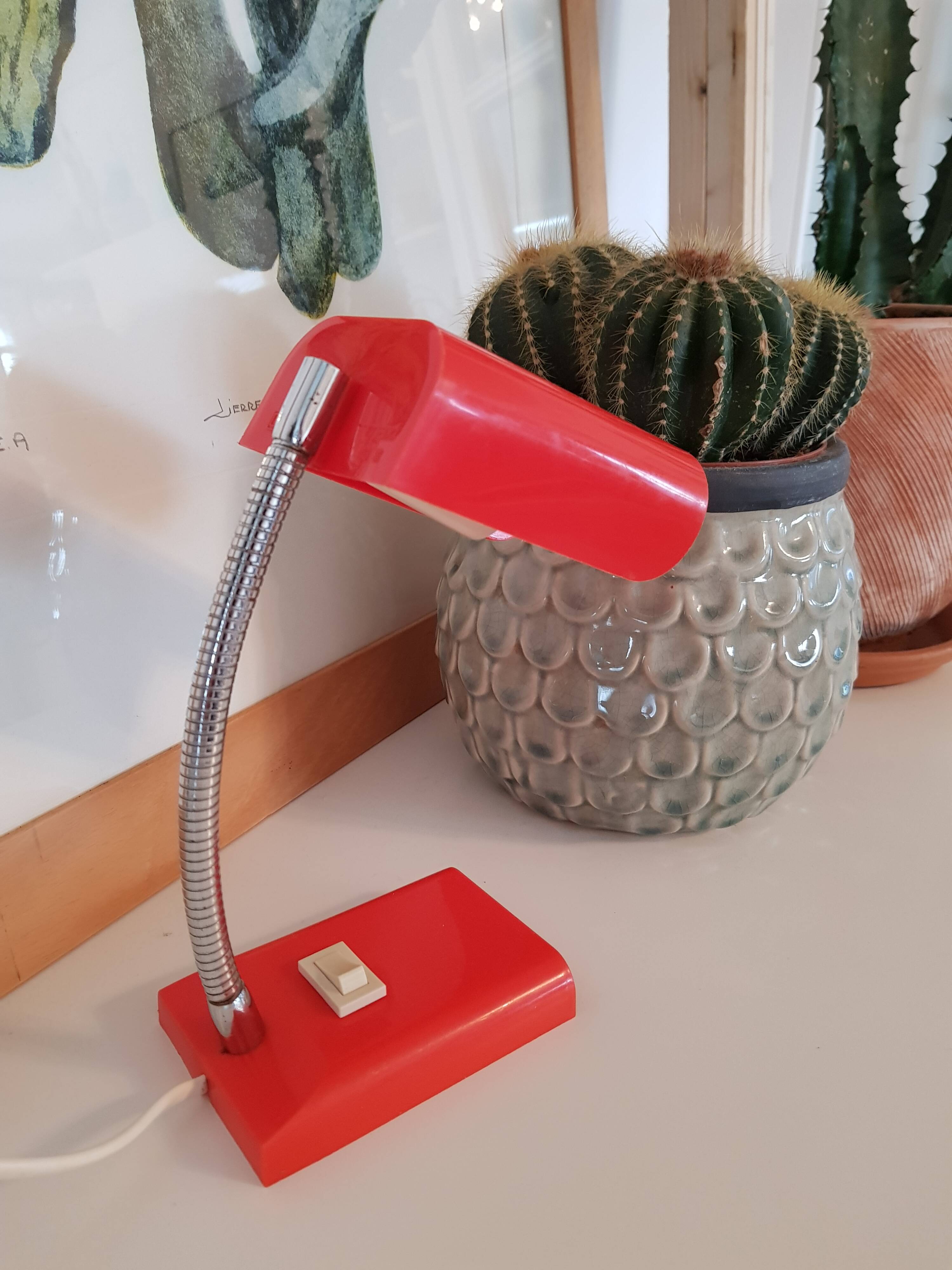 Mini lampe de bureau plastique orange