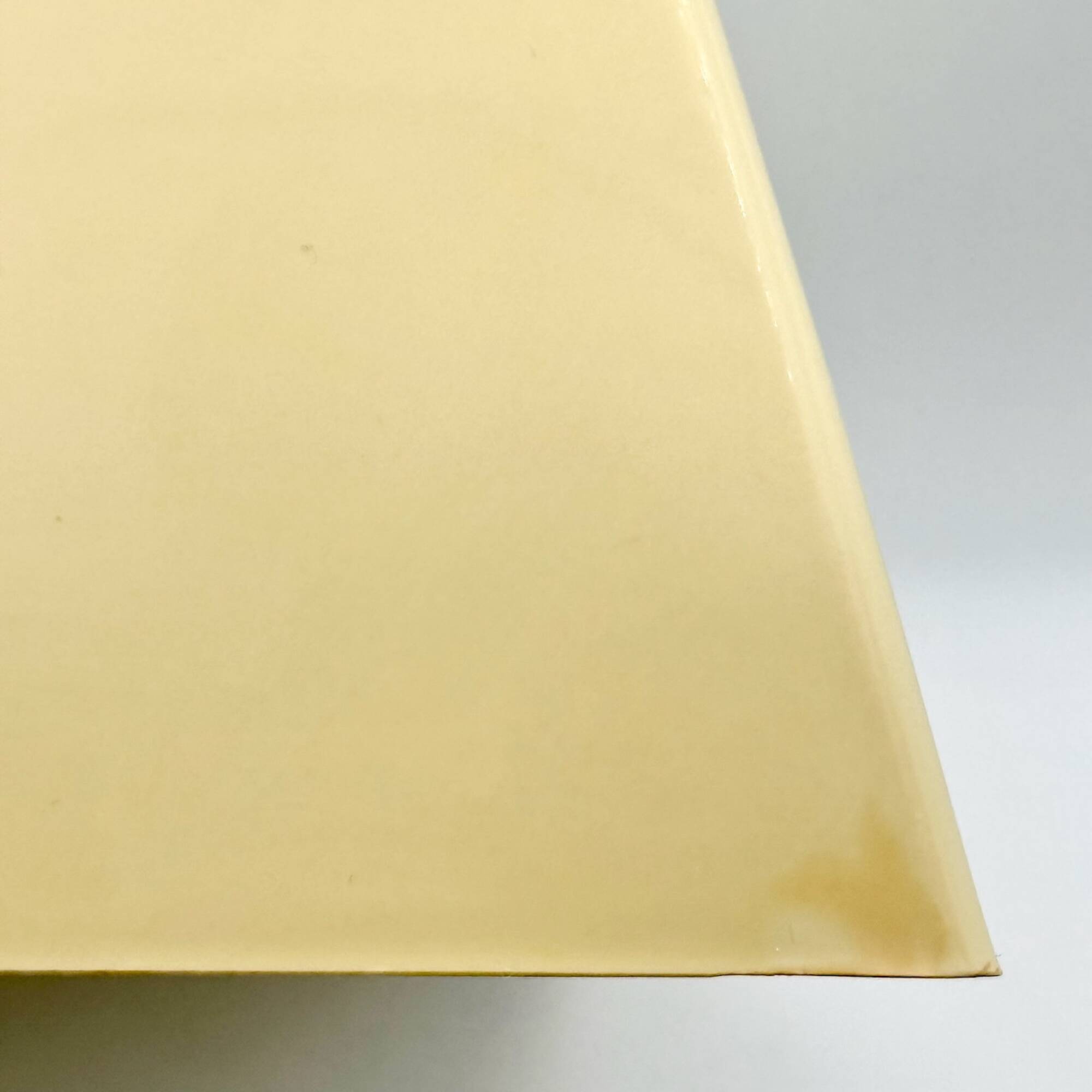 Miroir mural italien OVNI, plastique ivoire flexible, design vintage de l'ère spatiale,