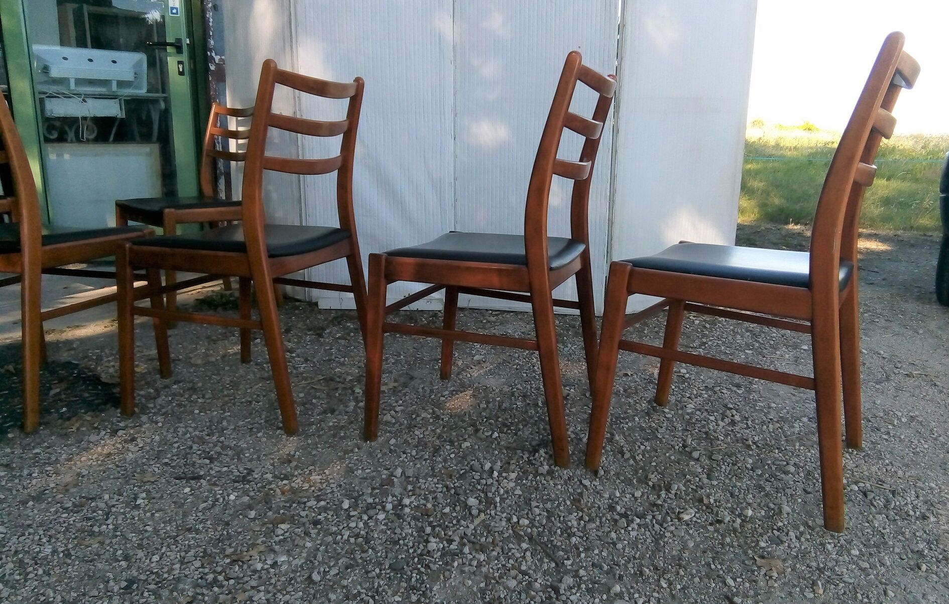 set of 6 vintage Scandinavian chairs