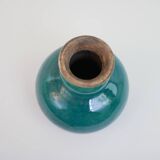Petit vase ancien en céramique bleue