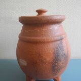 antique cooking pot, tripod pot, decorative pot, old earthenware cooking pot