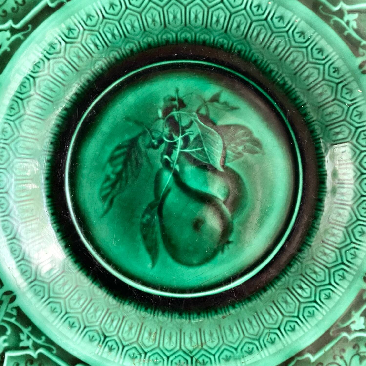 Barbotine dish for wall decoration