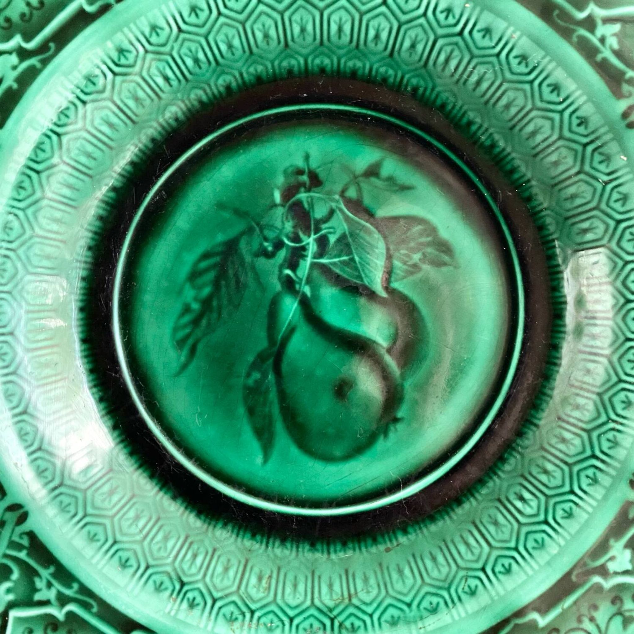 Barbotine dish for wall decoration