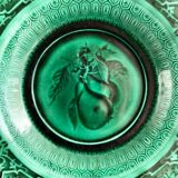 Barbotine dish for wall decoration