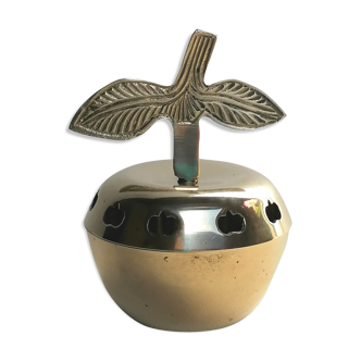Brass apple