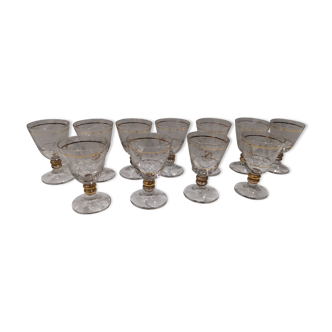 Set de 11 verres digestif en verre cristal fin doré gravé