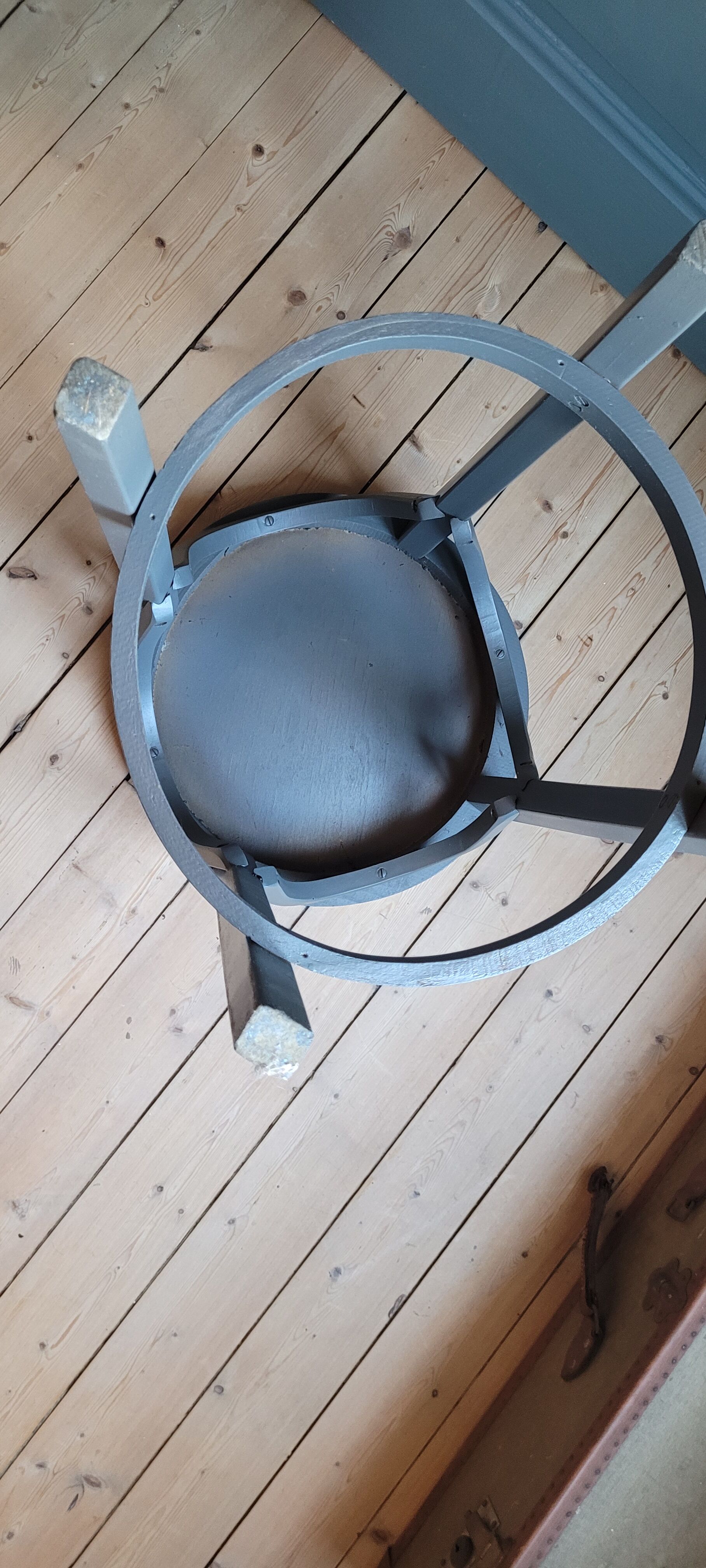 High stool