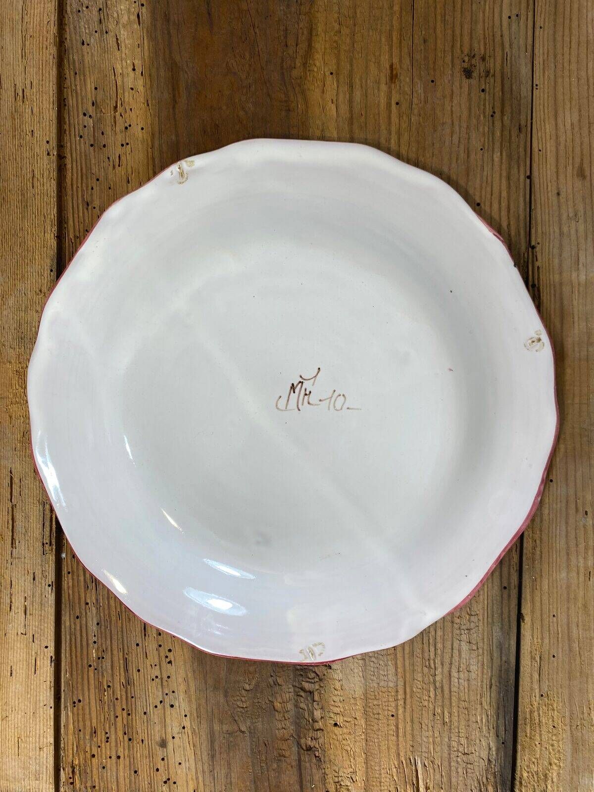Set of 6 earthenware plates from Moustiers, featuring birds and flowers.