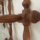 Stretchy wooden wall hanger with ten hooks