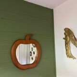 Miroir pomme en bois
