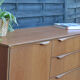 Enfilade anglaise en teck par Sutcliffe