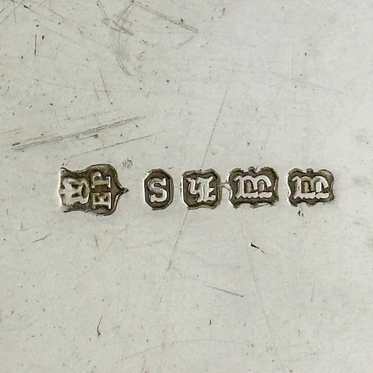 Antique silver-plated serving dish from Sheffield, early 20th century, England.