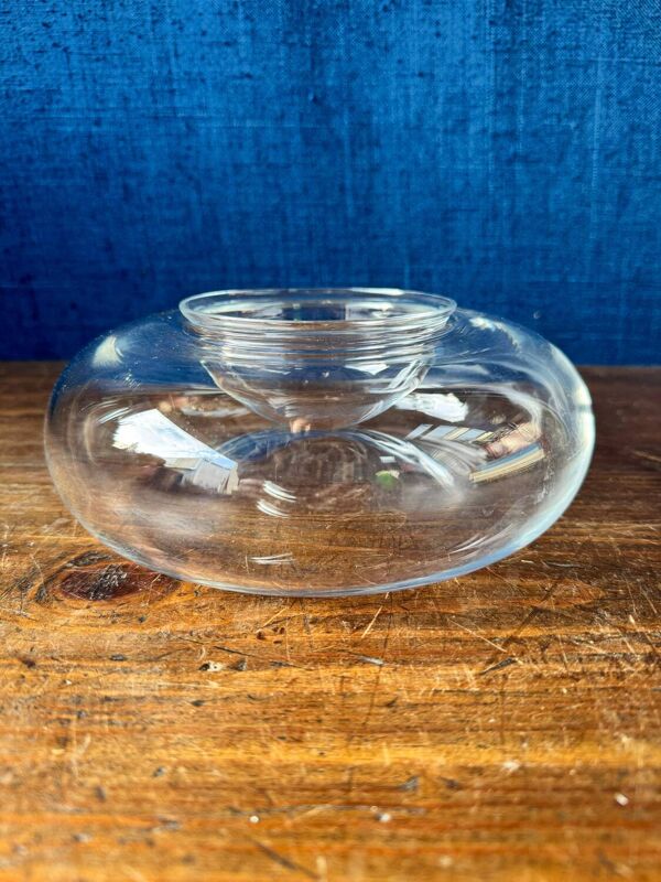 Coupe à caviar en cristal de Baccarat. Années 90