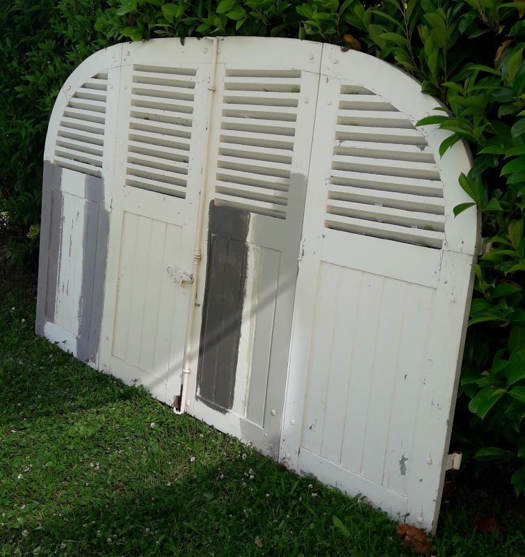 Curved shutters oak and fir H156xL245